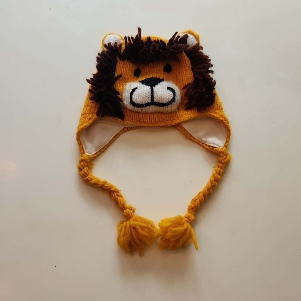 Lion knit crochet beanie hat